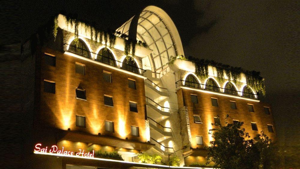 Sai Palace Hotel Mumbai Exterior foto